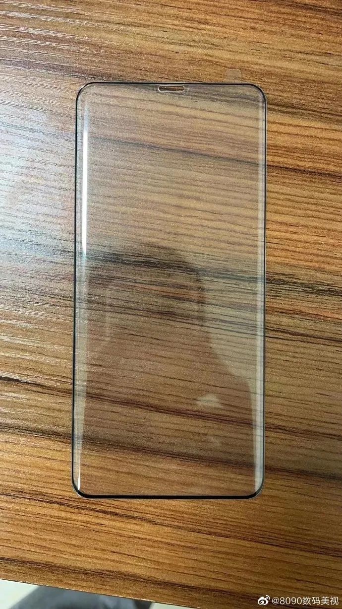 还是刘海屏？华为Mate50渲染图曝光