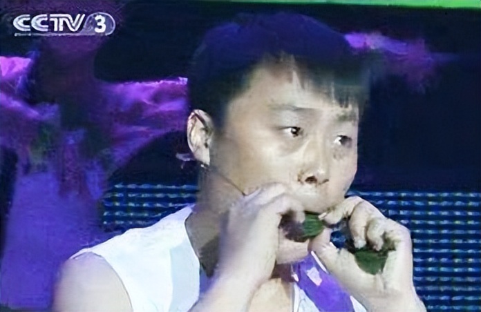 草根歌手刘大成：父亲陪我走上成名之路，走红后不忘农民本色