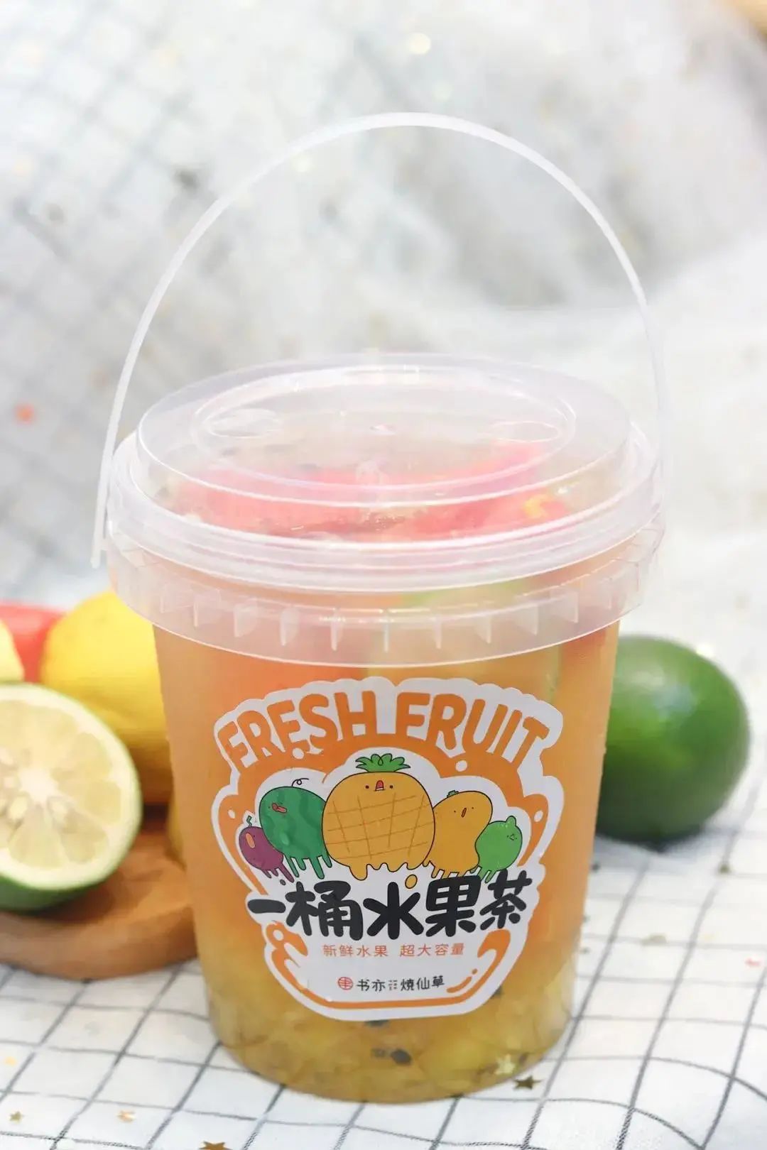 火遍全国的书亦烧仙草！半杯都是料，奶茶吨吨喝 