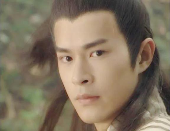 回眸一笑百媚生！男人魅起来太欲了，这6位的回眸杀让人惊艳