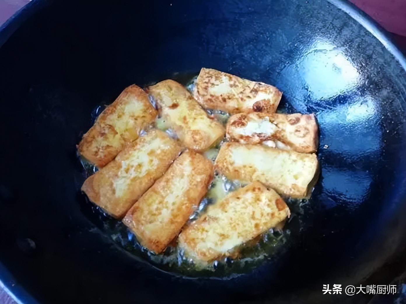 干煎豆腐的做法（干煎豆腐别直接下锅多做2步外焦里嫩）