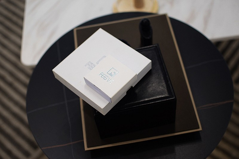 成人的玩具EDC 原色FEGVE定心手撵小陀螺+ 水晶陀螺盘