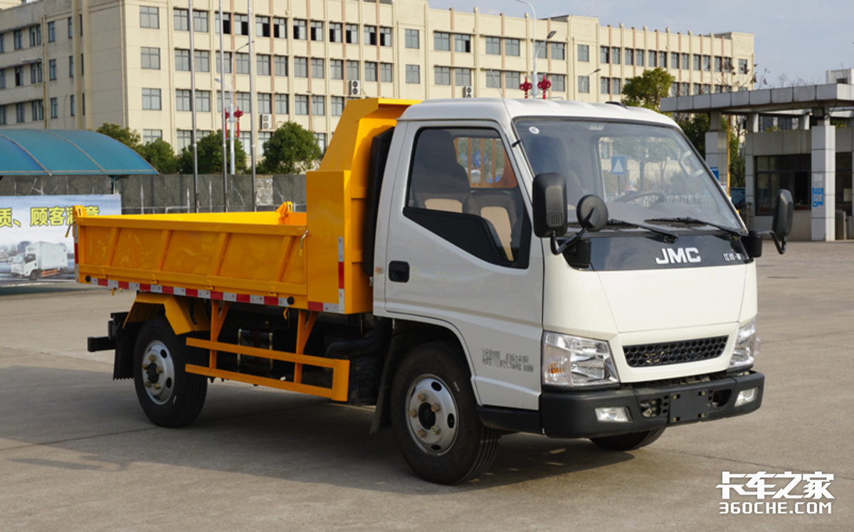 藍(lán)牌自卸車再“上新”，后雙胎秒變單胎，到底可行嗎？
