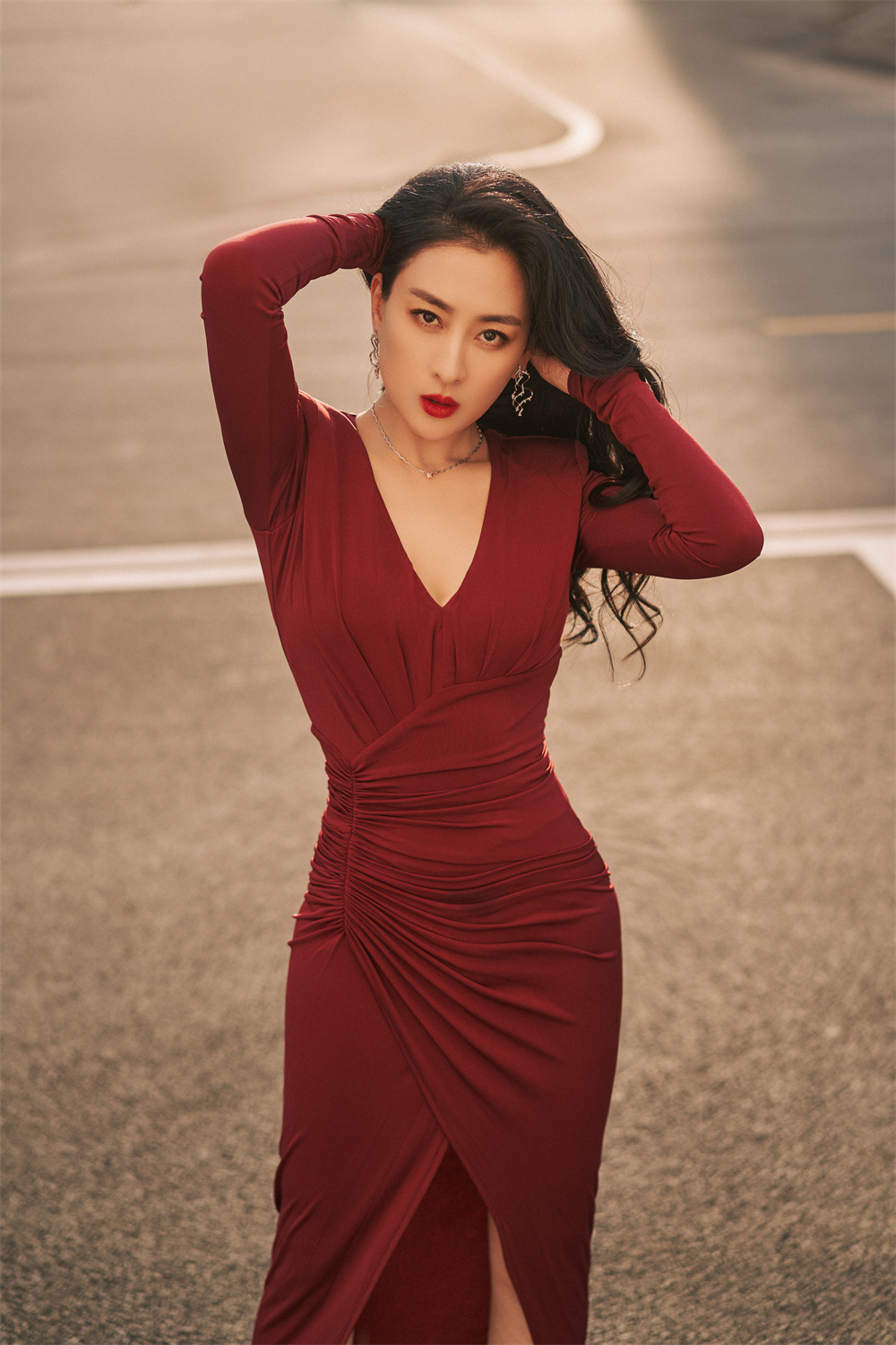 马苏参演东方卫视《开播！情景喜剧》突破自我彰显喜剧人魅力