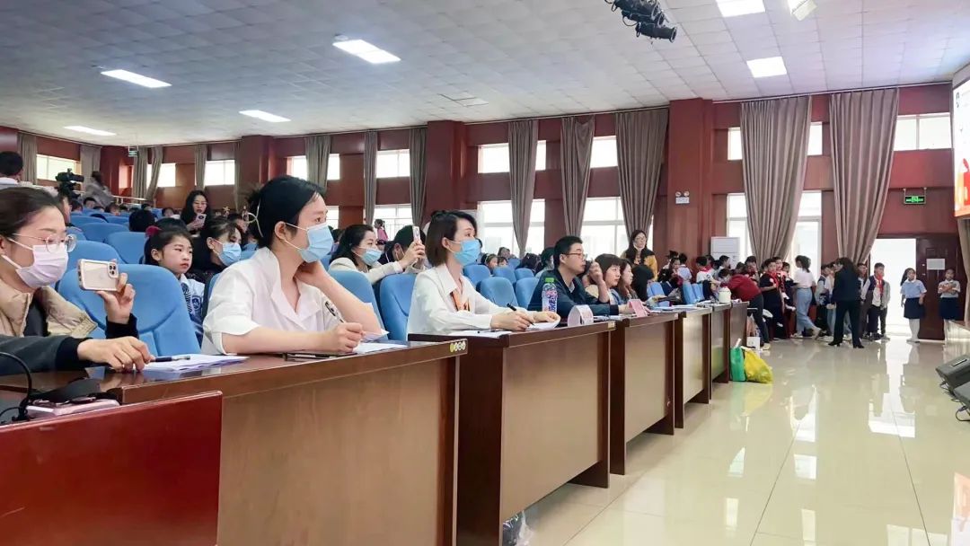 双流区协和实验小学开展“助力未来，与世界对话”国际理解周活动
