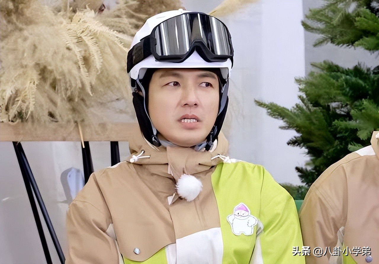 “冻龄男神”都是假的！脸肿僵硬、笑不出来，不服老是真的不行