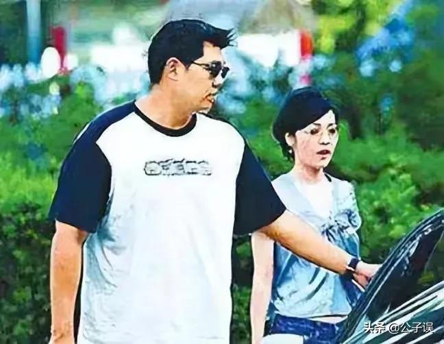 侯佩岑情史，情别连胜文，情散周杰伦，情定黄柏俊，一个妈两个爹