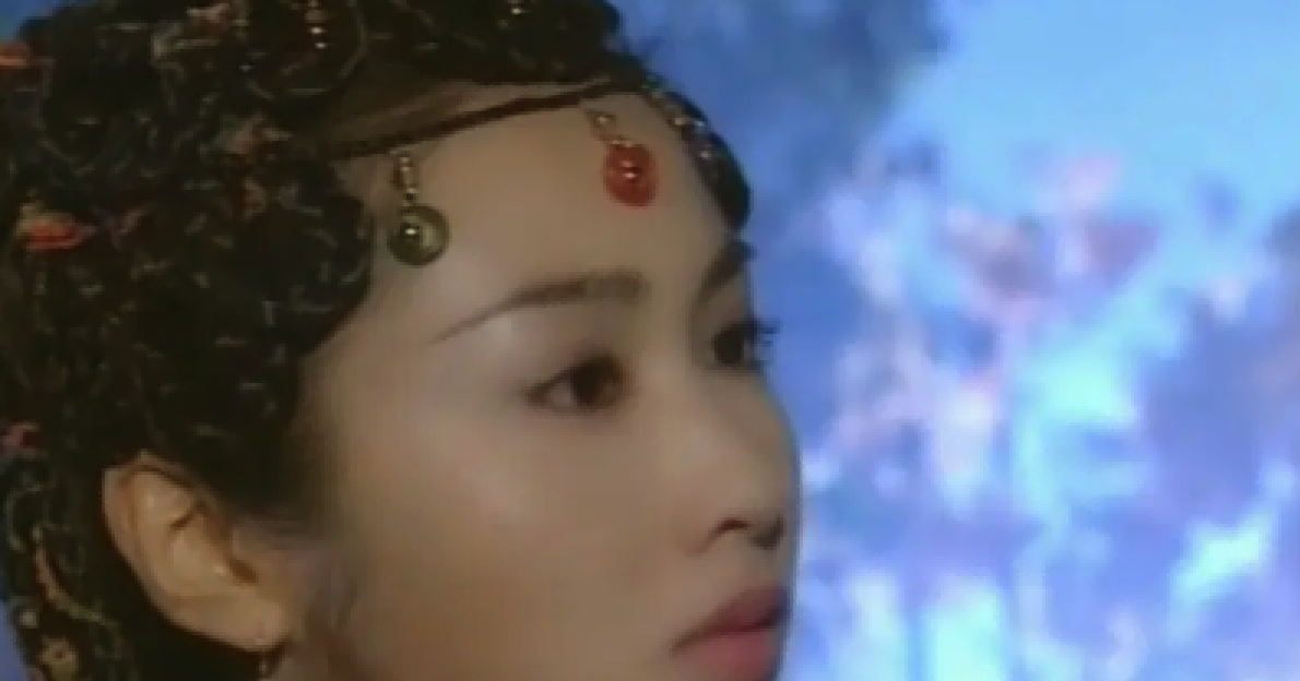 颜值不够别带“额饰”！13位女星造型PK，谁才撑得起倾国倾城