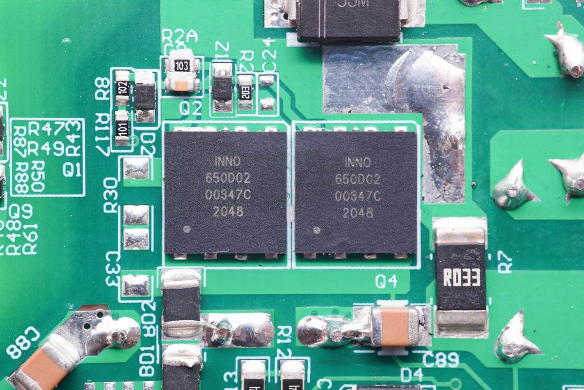 美浦森推出230W碳化硅+氮化镓LLC电源方案