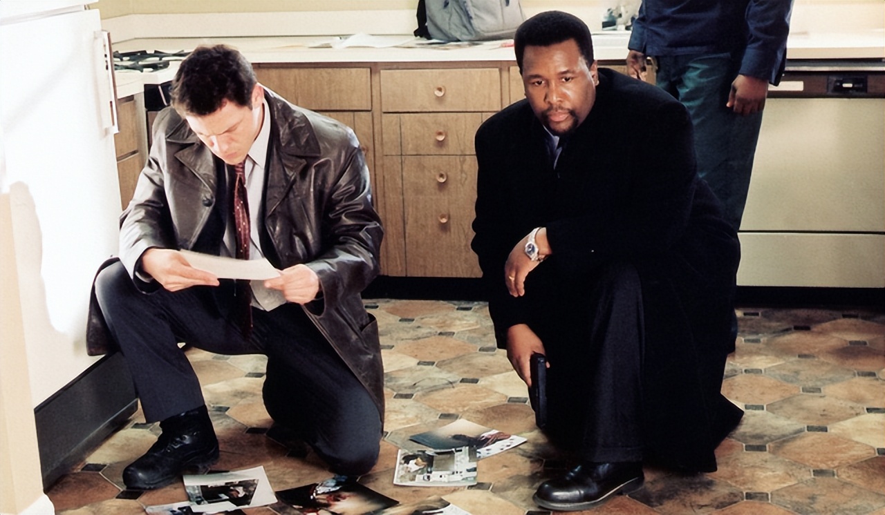 一部殿堂级别的惊悚犯罪美剧：每一季评分都超9.4分，一看就上头