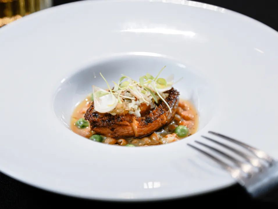 来自舌尖上的满足，只为击中你的味蕾