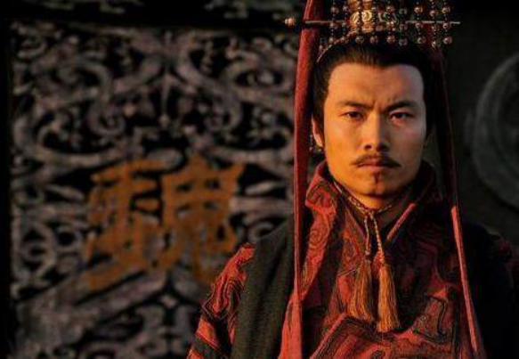 若按当今标准，曹操诸子谁应继嗣？