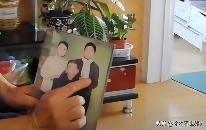 武汉小贩菜场捡2名女婴，为养女一生未娶，亲生父母认亲被拒