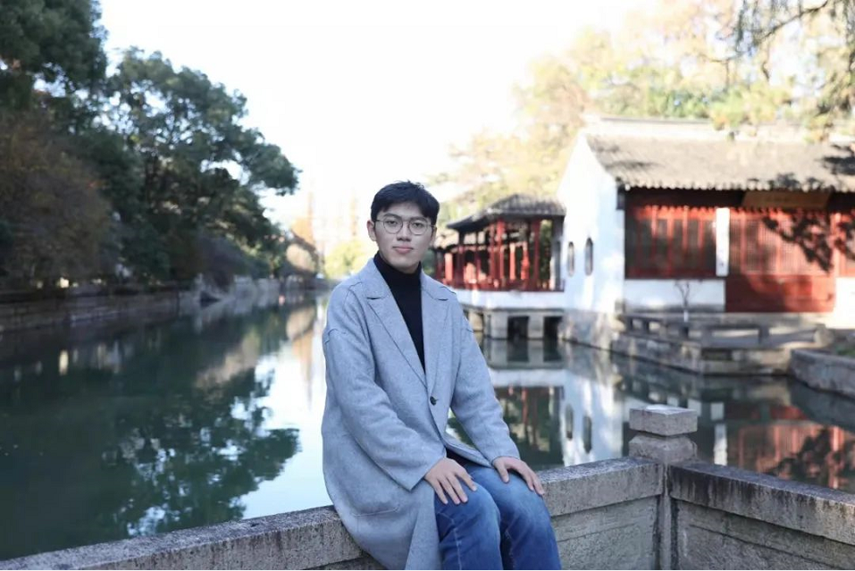 同年考入双一流！9位江苏学霸如今同获985名校offer，其中2人直博清北！