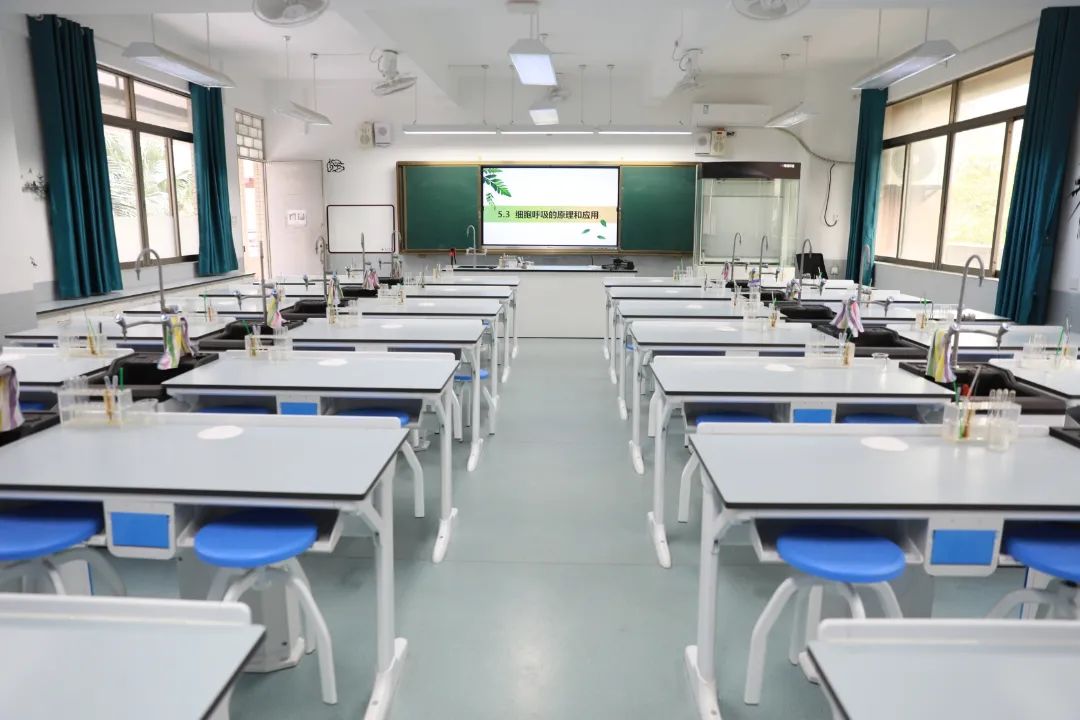 石门中学，梦想之门！来这里感受青春力量，实现人生梦想