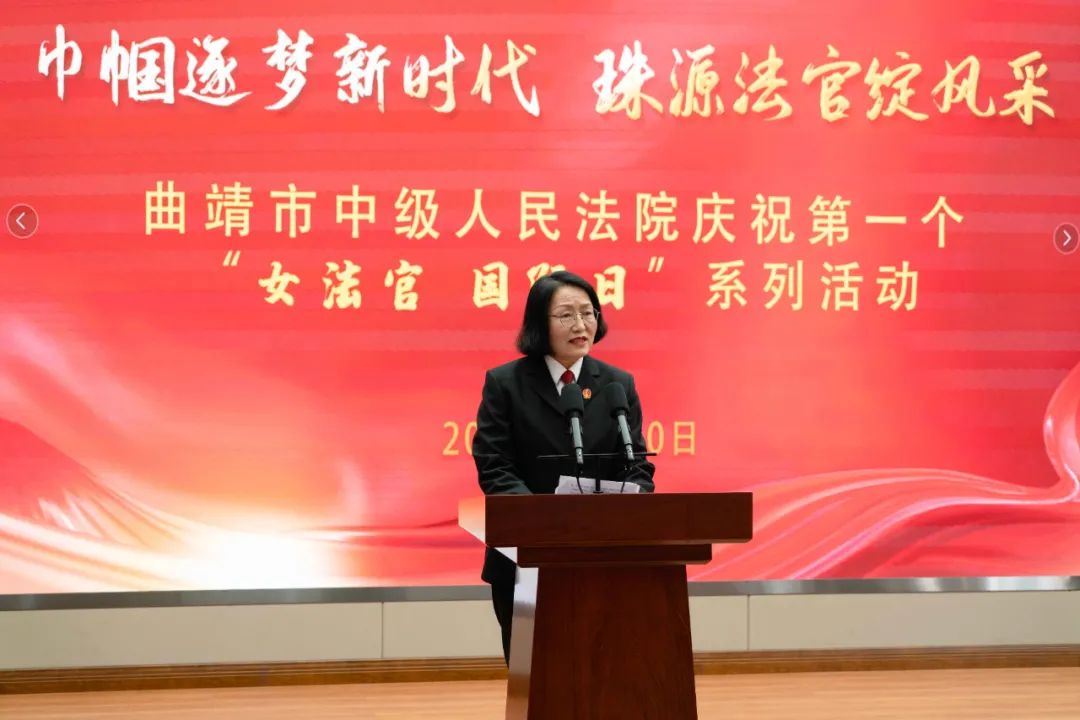 【身边榜样】致敬“铿锵玫瑰”