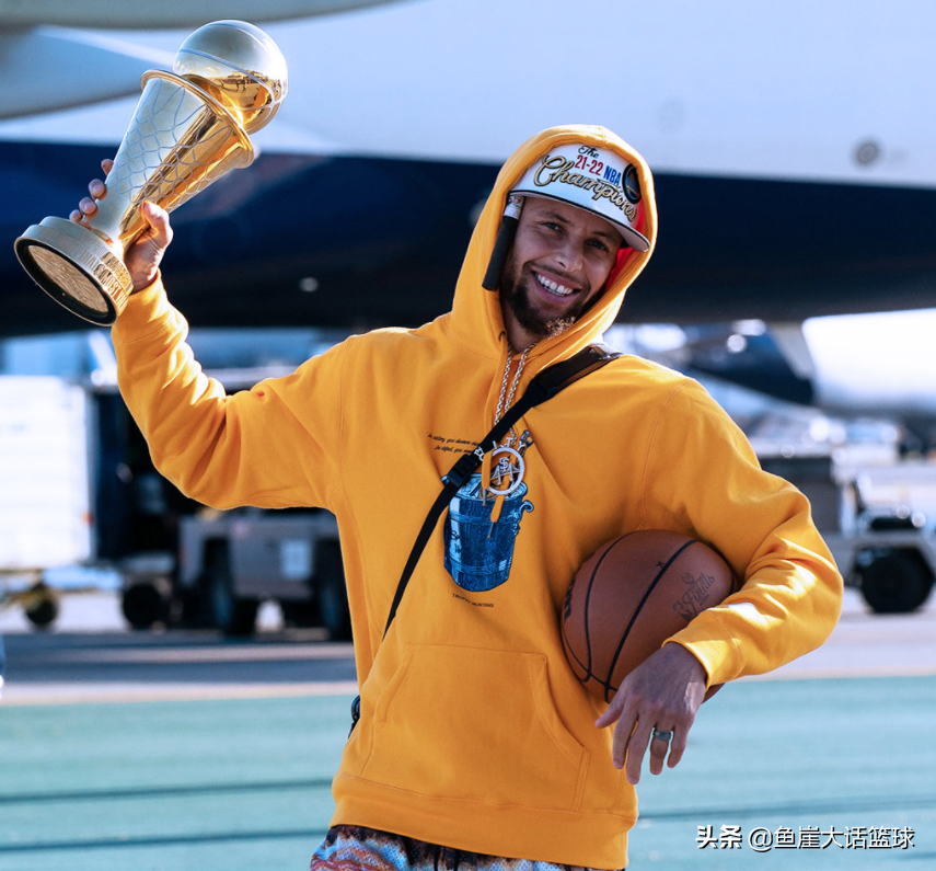 nba夏联为什么没有库里(NBA夏联赛程出炉！库里摊牌，杜兰特强势回应巴克利，篮网危险了)