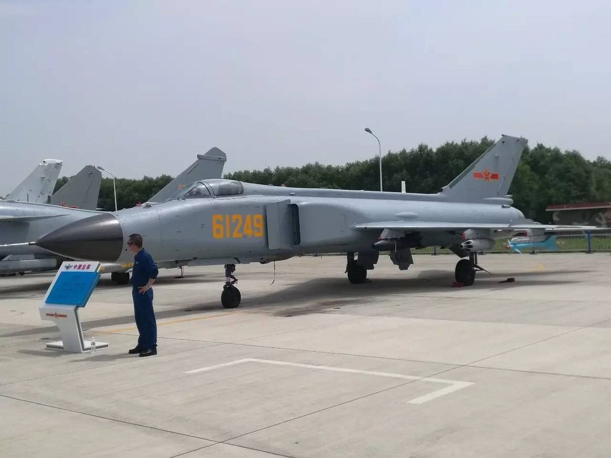 �й��վ������Ǿ�������������F16�ͻ�Ӱ��������10���Ժ�ճ���