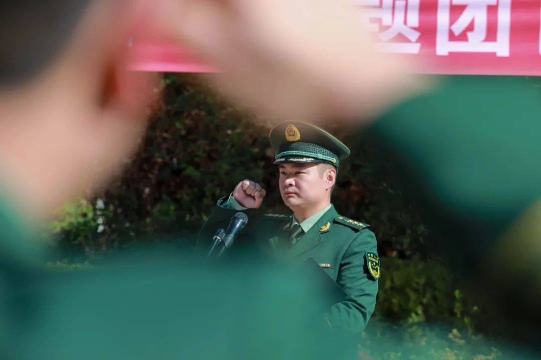 侯<a href=http://www.cngansu.cn/news/ target=_blank class=infotextkey></a>ܶӲıഺ ǿ