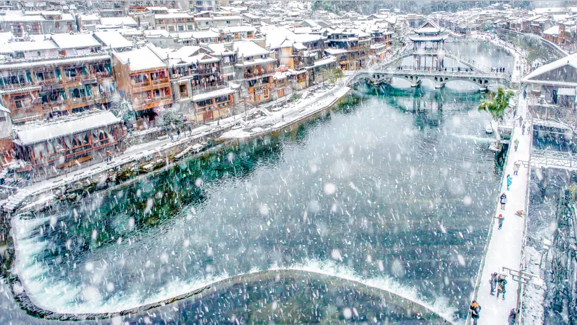 醉美拍点推荐 | 凤凰：古城瑞雪祈平安