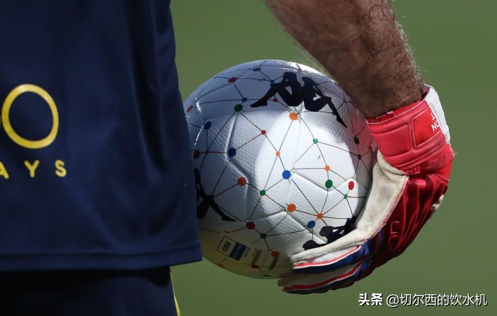 帕尔马无欲无求（不服老不行！44岁布冯出尽洋相，比赛走神被打空门，90分钟输1-2）