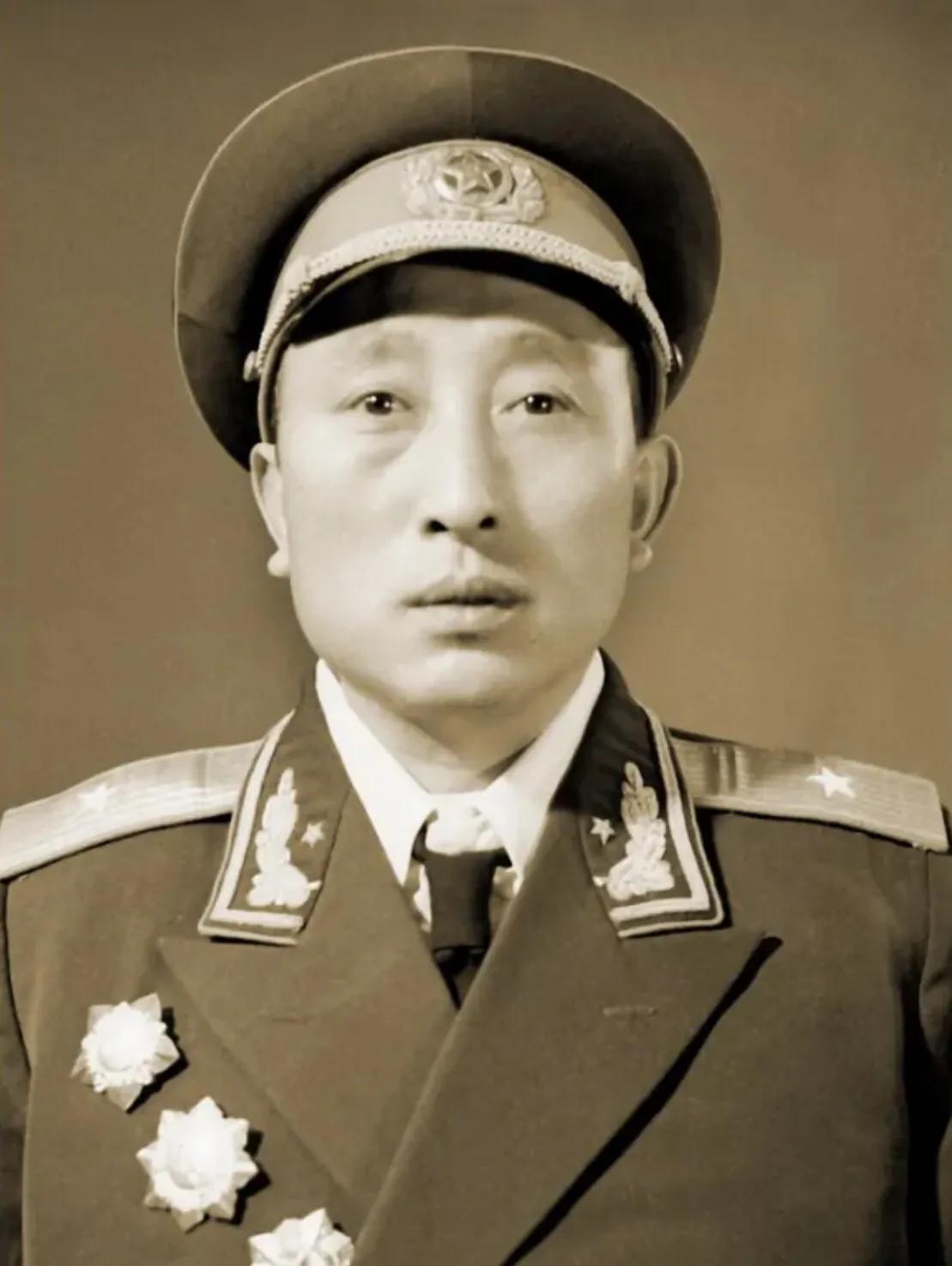 南京军事学院战役系首届学员名单大全：授衔情况，毕业分配去向