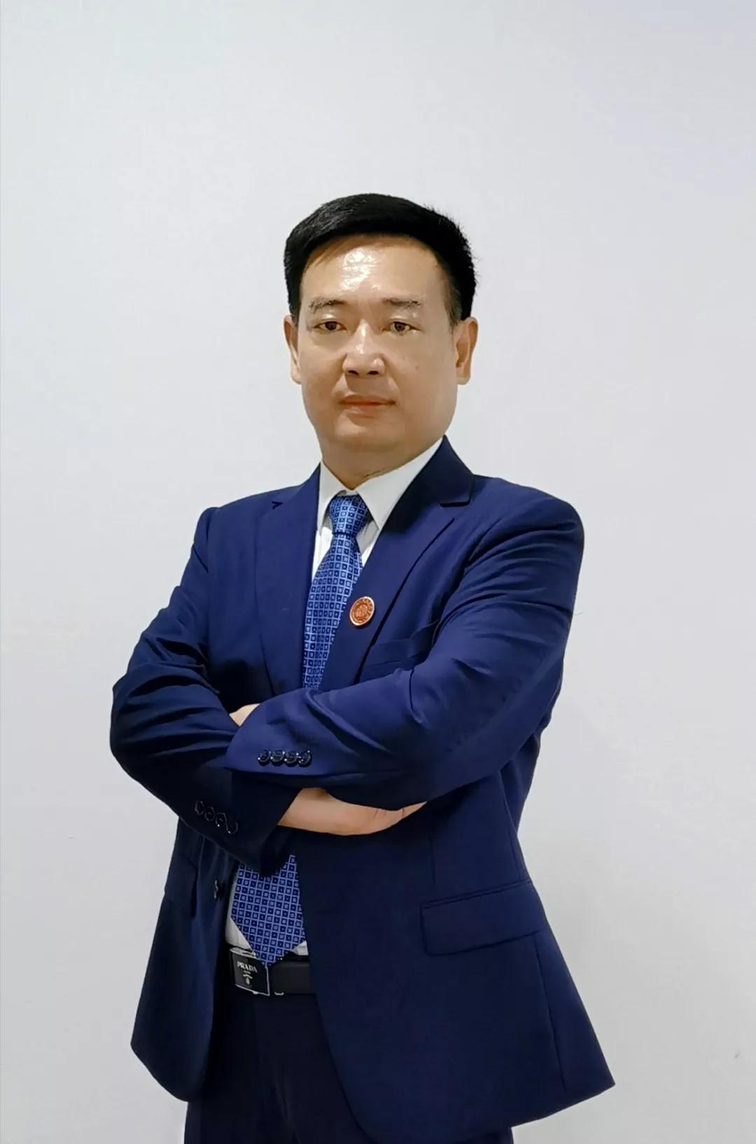 祟川杰出英才丨让民办高校在通城生根开花一一记南通理工学院董事长陈明宇