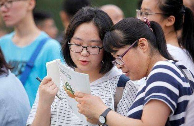 2022年高考，400—500分之间值得选择的院校，好就业收入也不差