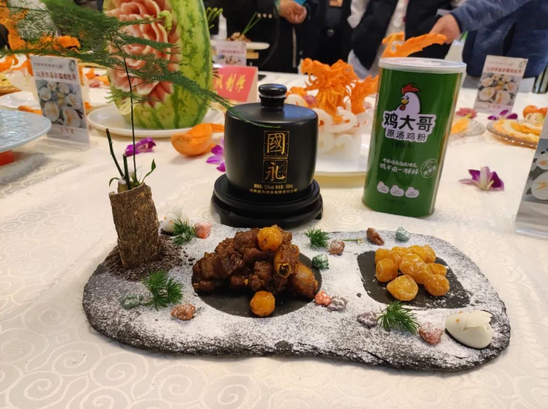 河南省“豫菜杯”餐饮行业技能竞赛的“神鸡”，不一般