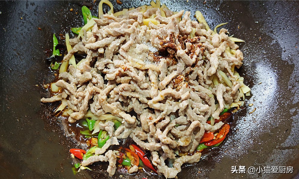 分享冬笋炒肉的好吃做法，香脆爽口鲜香下饭，炒出来多吃两碗饭