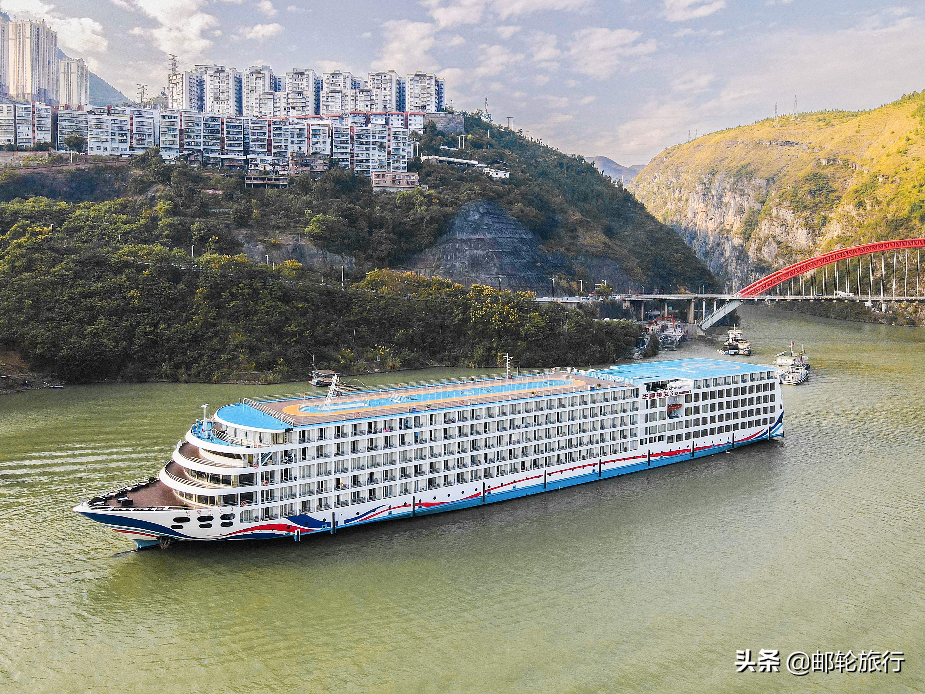 华夏神女3号游轮从重庆到宜昌4天3晚旅游线路和船票价格攻略