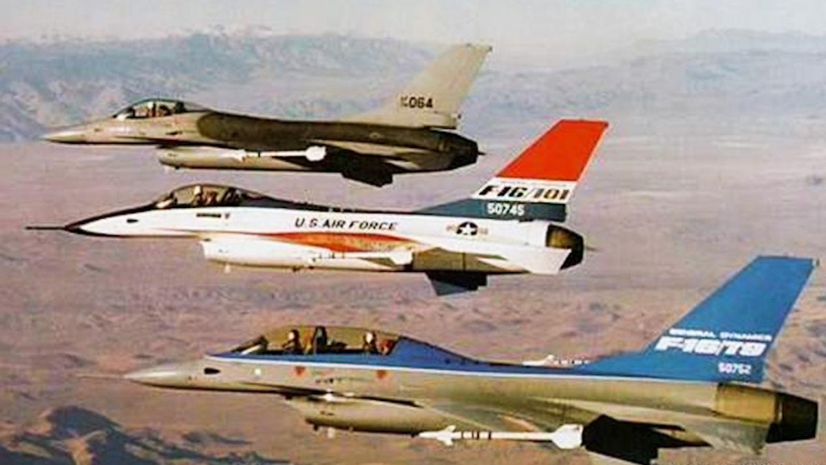 �й��վ������Ǿ�������������F16�ͻ�Ӱ��������10���Ժ�ճ���