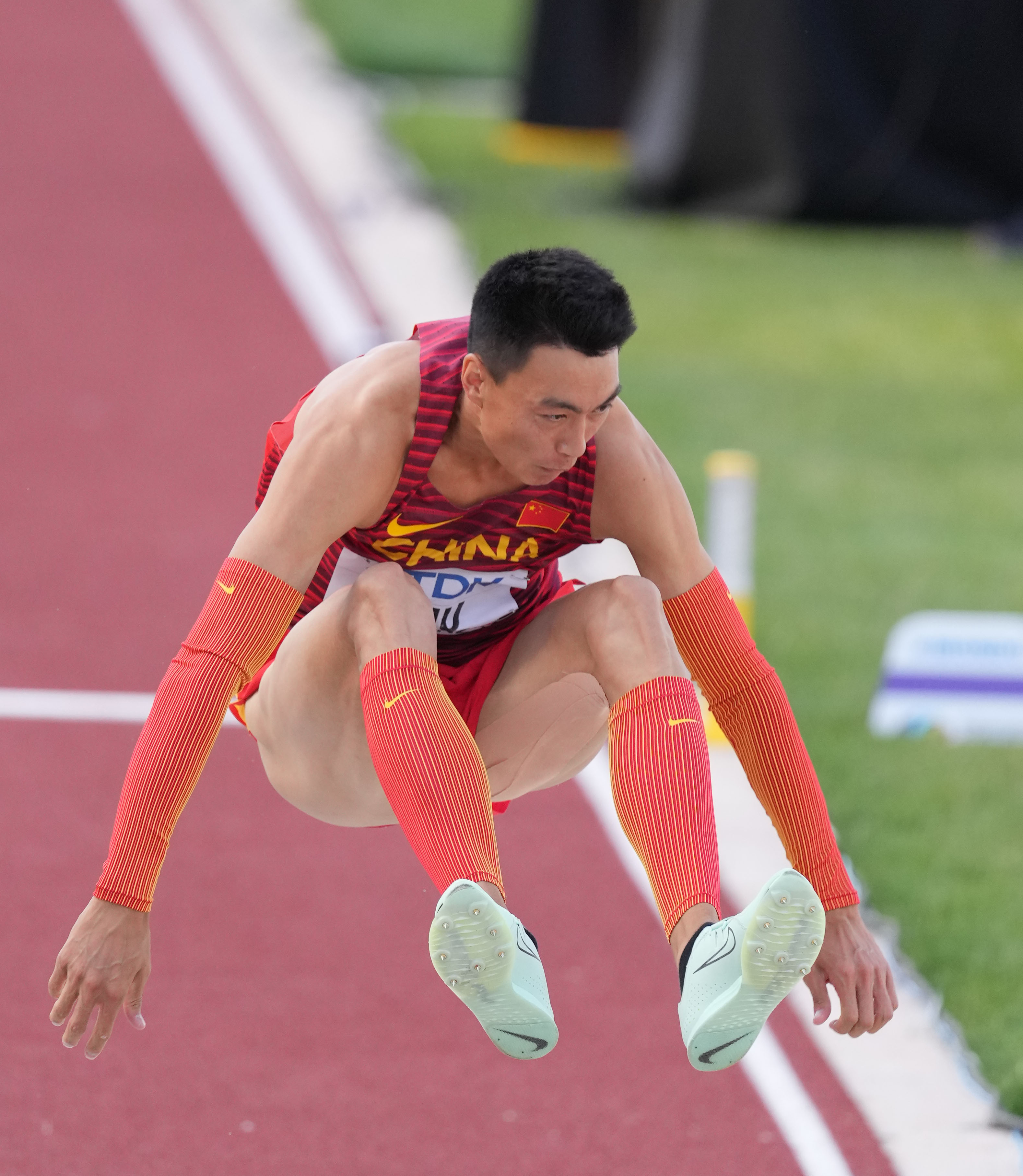 朱亚明世锦赛三级跳远摘铜创历史