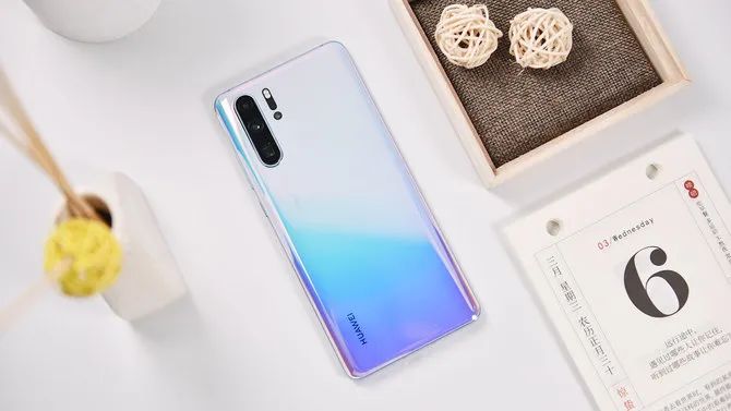 一臺三年前的華為p30pro,放在2022年,相當於什麼價位的手機?