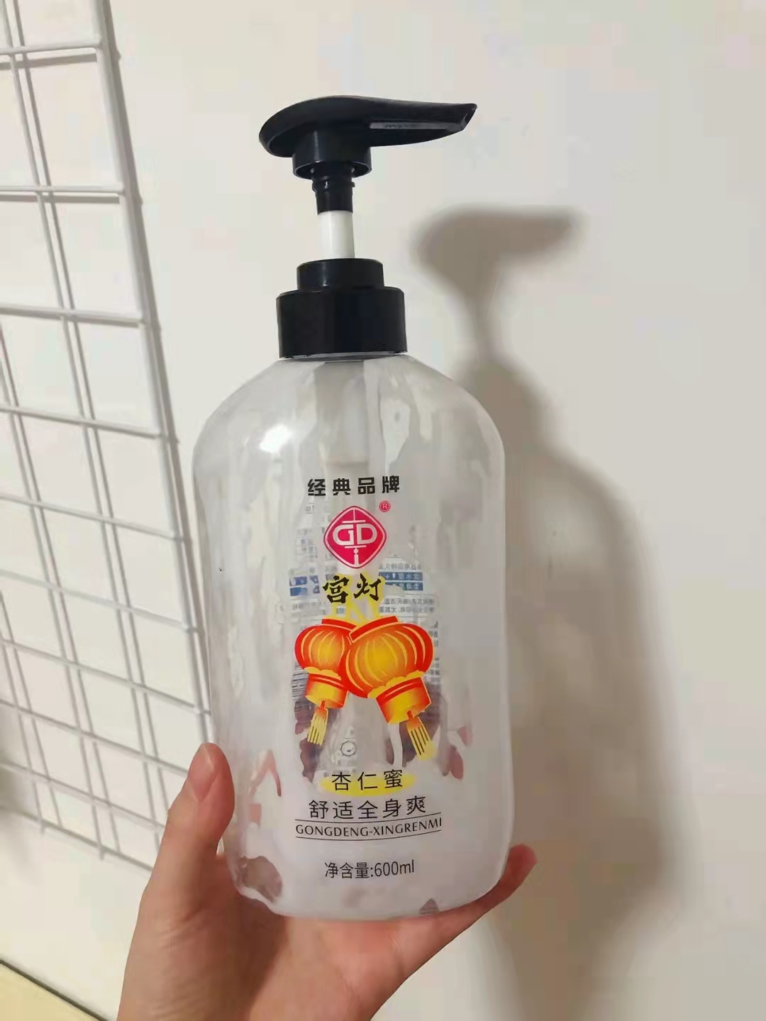 这4款老牌国货，因为样子丑，被嫌弃，但保湿又补水