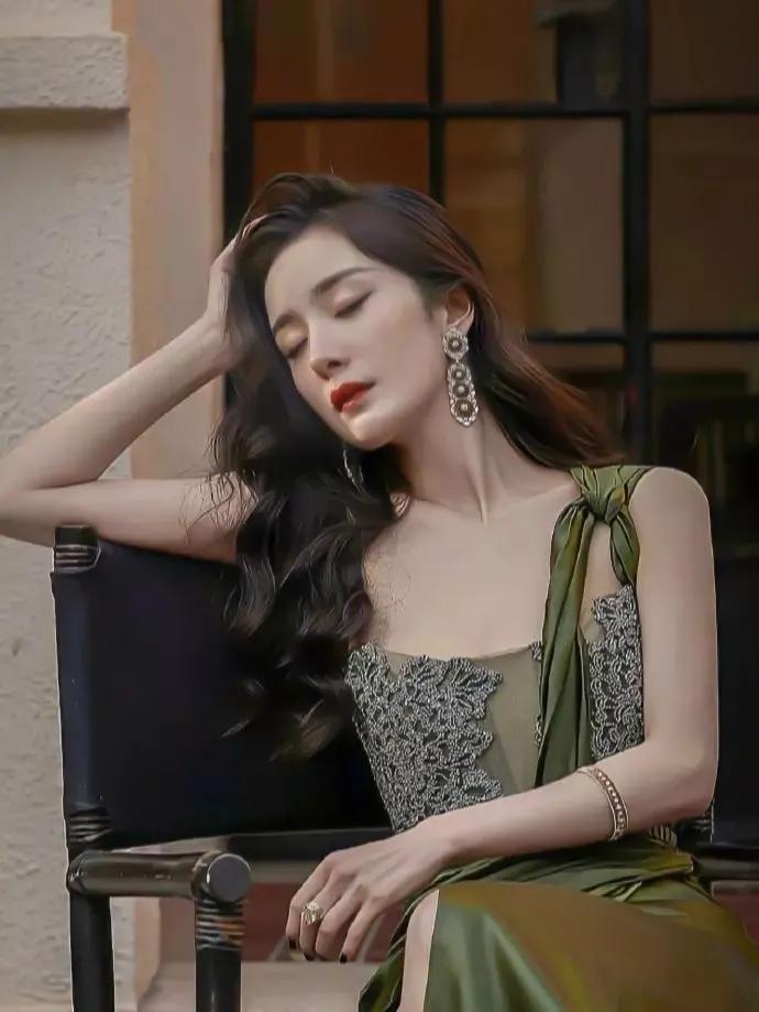 这样的杨幂谁能不爱