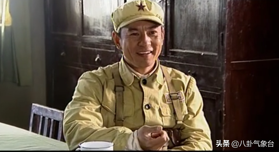 高考时d妈妈租屋来看我（演员周浩东）