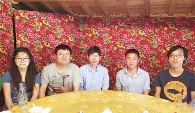 2016年，河南一快递员破解数学难题，浙大教授：已达硕士水平