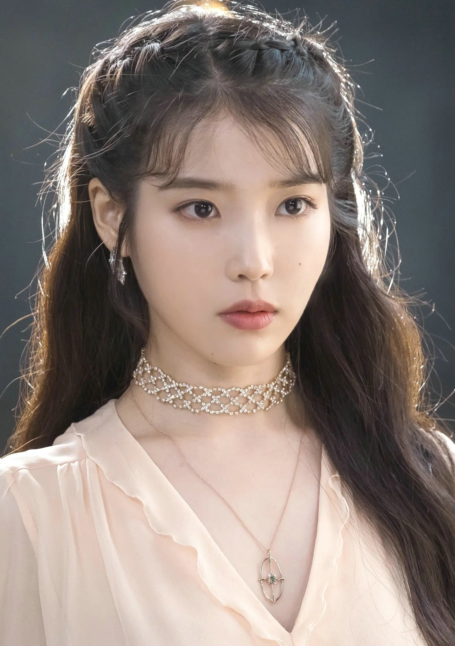 李知恩｜高清壁纸｜五官很平凡整体却很惊艳