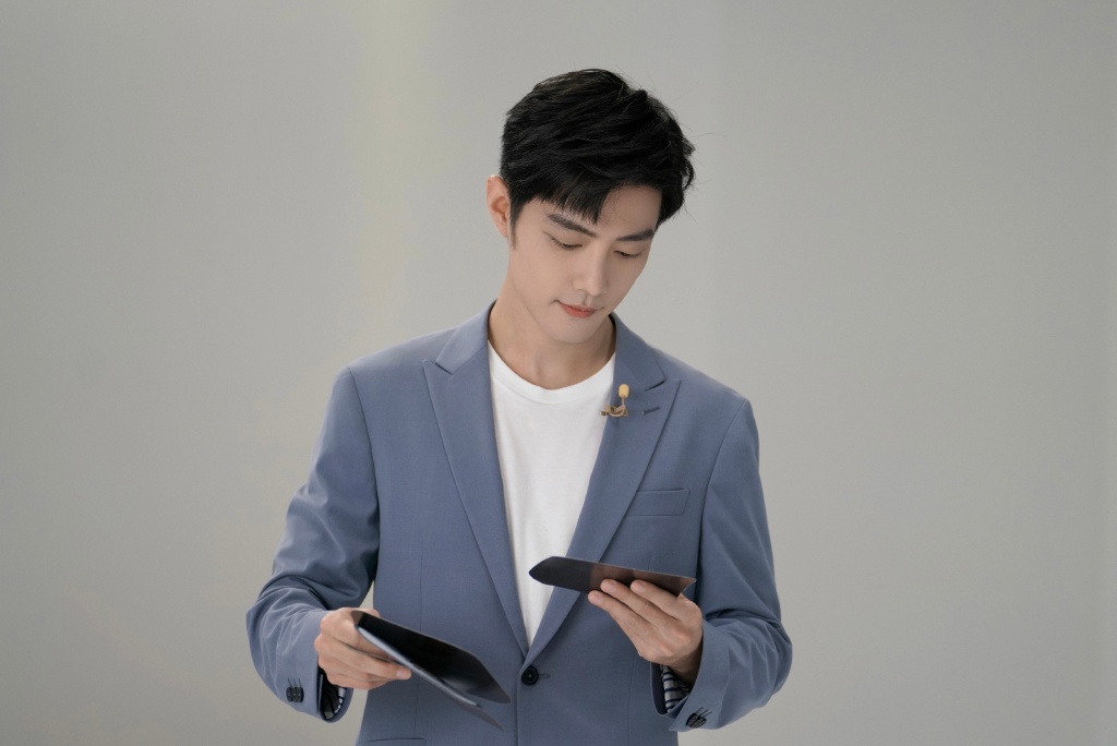 肖战网上分享日常并配文“消肿”,原来大帅哥也会喝红豆薏米水