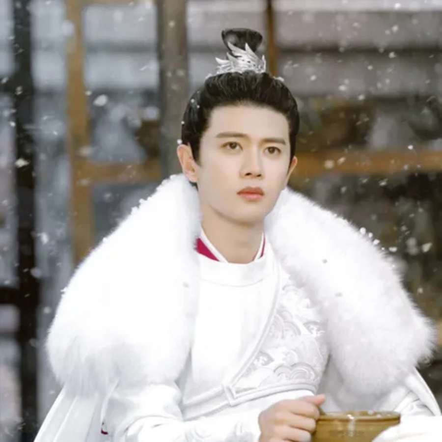 角色设定平平无奇，演员却个个长相惊艳，你管这叫“路人脸”？