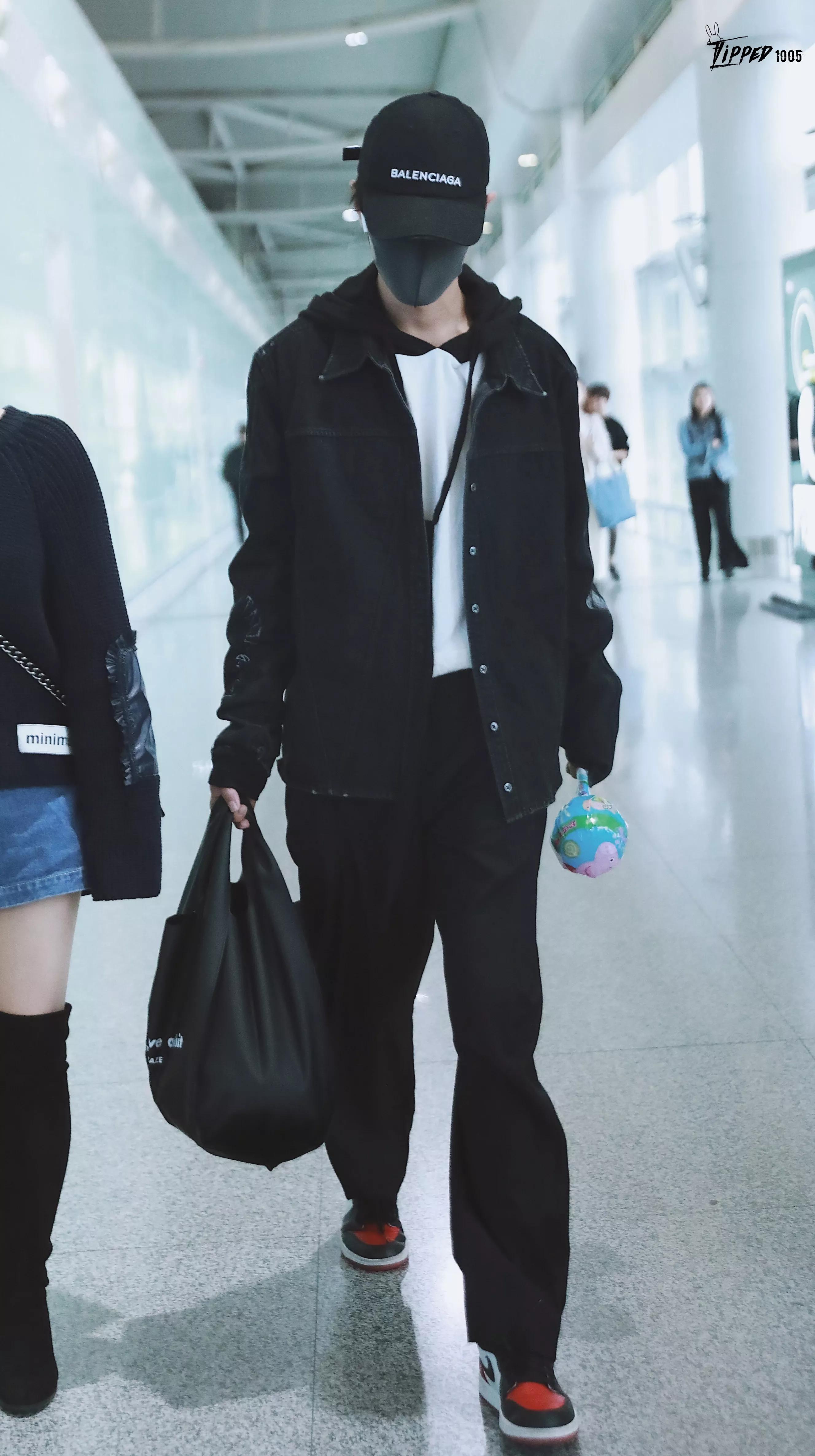 考古肖战:2018年9月—12月机场时间线汇总,今天请叫我收图狂魔