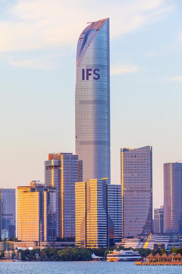 2021年全球最高的二十栋摩天大楼，11栋位于中国