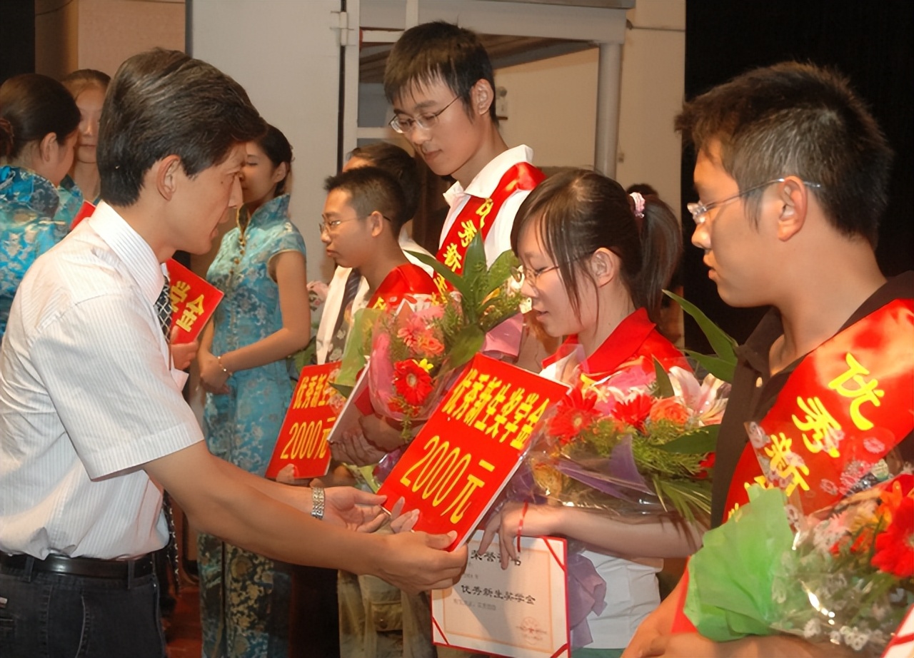 我国“挂科率”排名前三的专业，学霸看了也皱眉，学渣谨慎报考