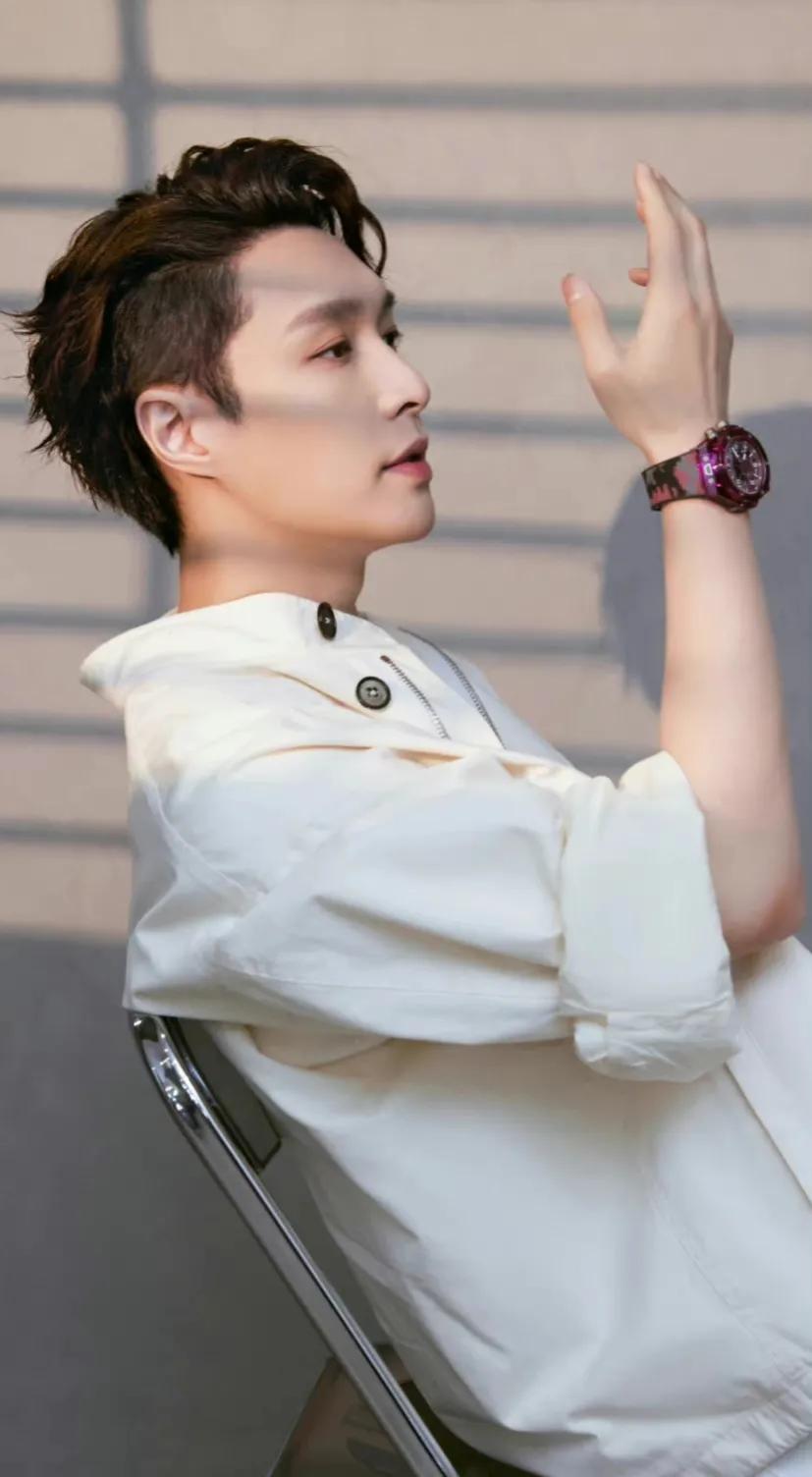 吴磊赵露思、迪丽热巴张艺兴、张婧仪张新成、蔡徐坤刘恺威、李现