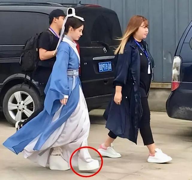 在娱乐圈中有多假，几乎全身任何地方都可以“人造”