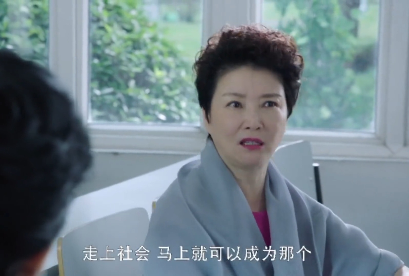 接档《数风流人物》！邓家佳又一新剧来袭，与男主二搭，有剧追了