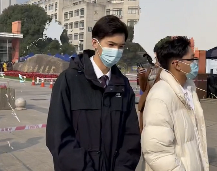 2021浙传艺考现场走红，堪称“颜值盛宴”，网友：想复读来得及吗