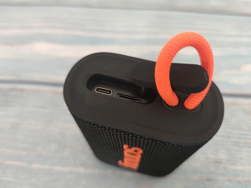 爱音乐的你就缺个随身小钢炮，sanag M13S Pro户外便携蓝牙音箱体验