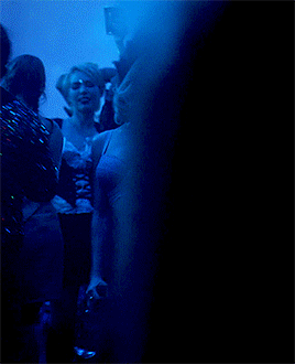 好莱坞美少女爆红！金发碧眼身材火辣，却被骂丑直播爆哭？